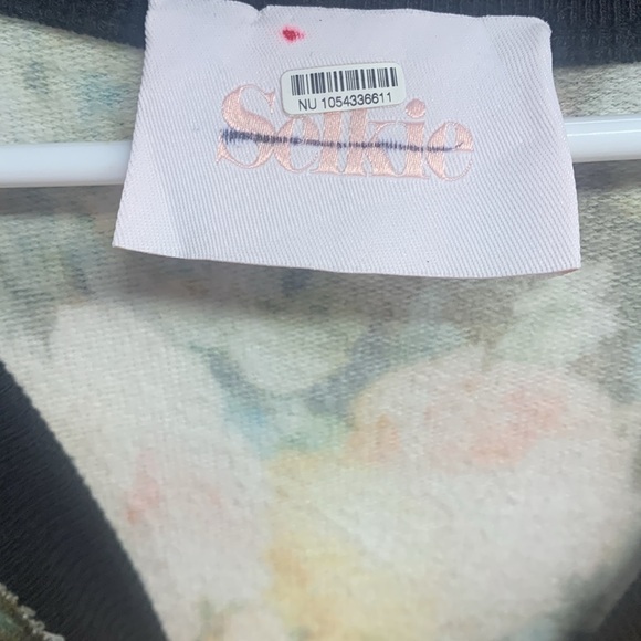 SELKIE the pillow sweatshirt size 1 X pre loved flyers for days - Picture 7 of 9